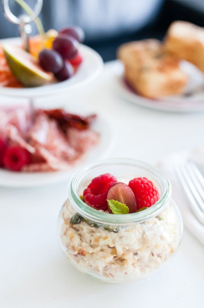 tricky breakfast mit Ei im Glas, frisch gebackenen