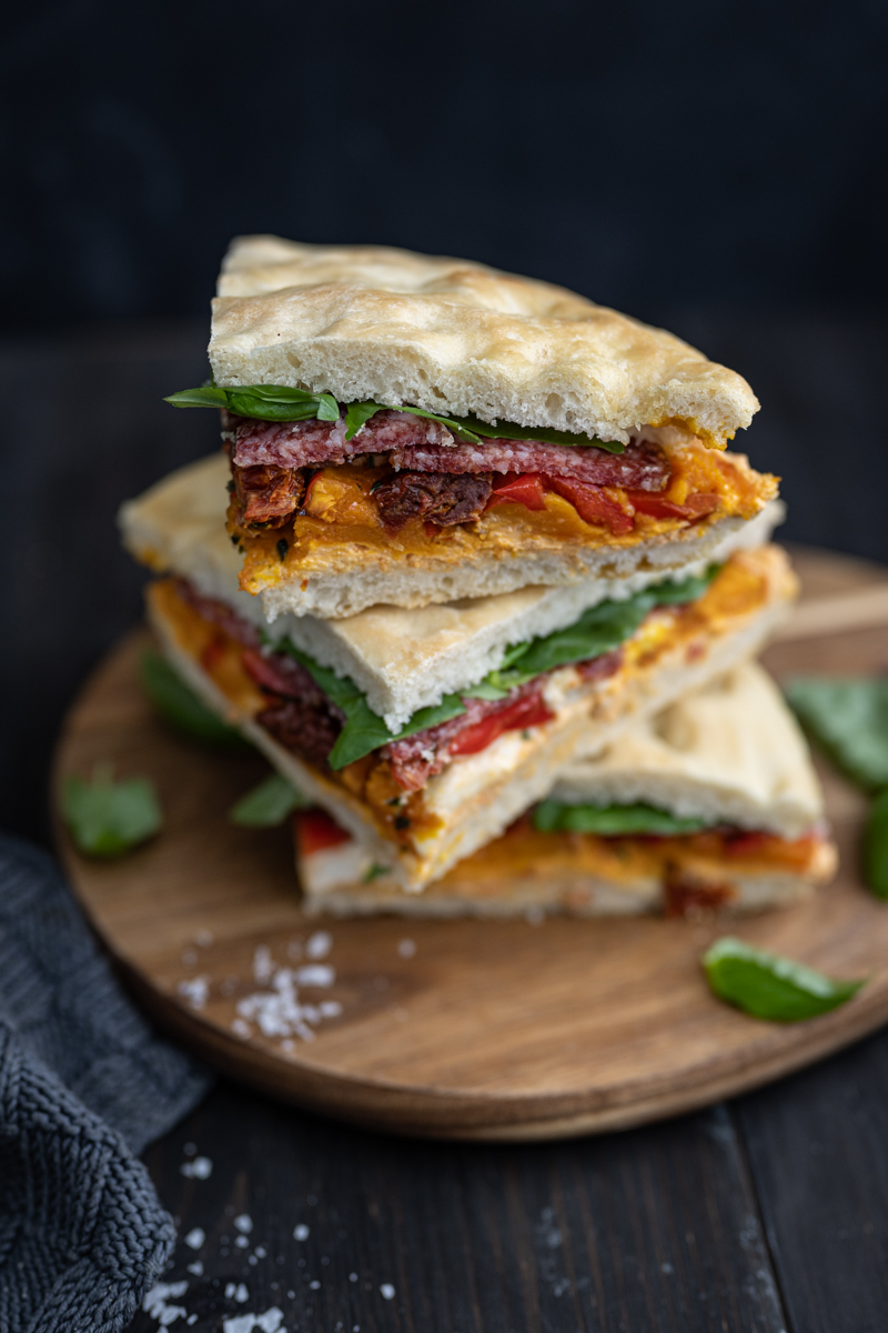 Salami-Sandwich Focaccia Rezept trickytine