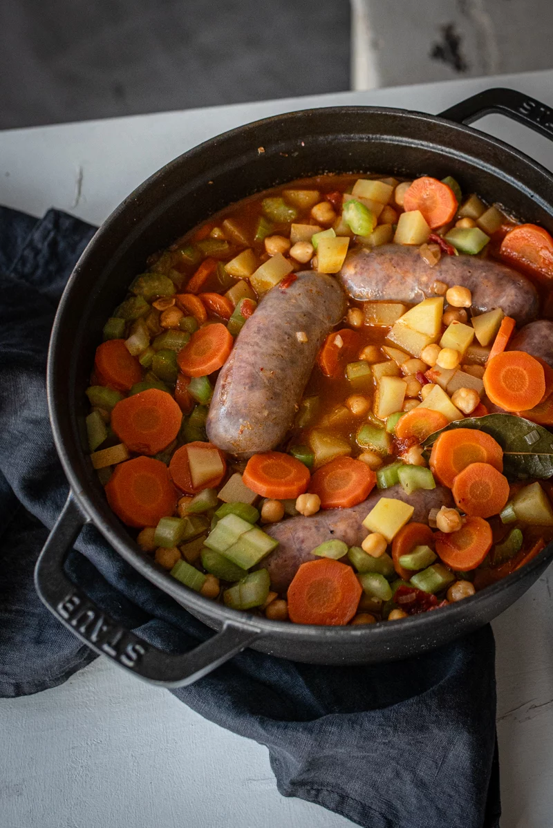 10 Eintopf Rezepte einfach und schnell Kichererbsen Eintopf mit Salsiccia trickytine