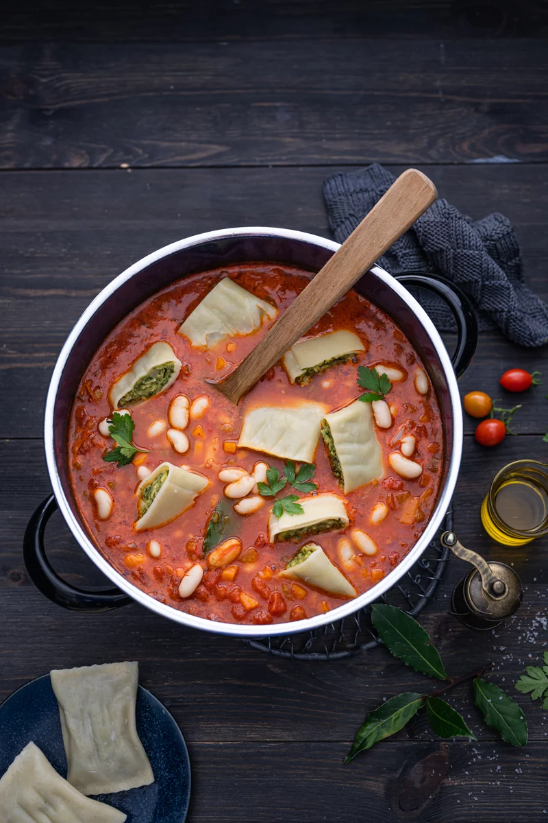 10 Eintopf Rezepte einfach und schnell Pasta e fagioli mit Maultaschen trickytine